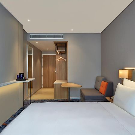 Kammasandra Holiday Inn Express Bengaluru Bommasandra By Ihg מראה חיצוני תמונה