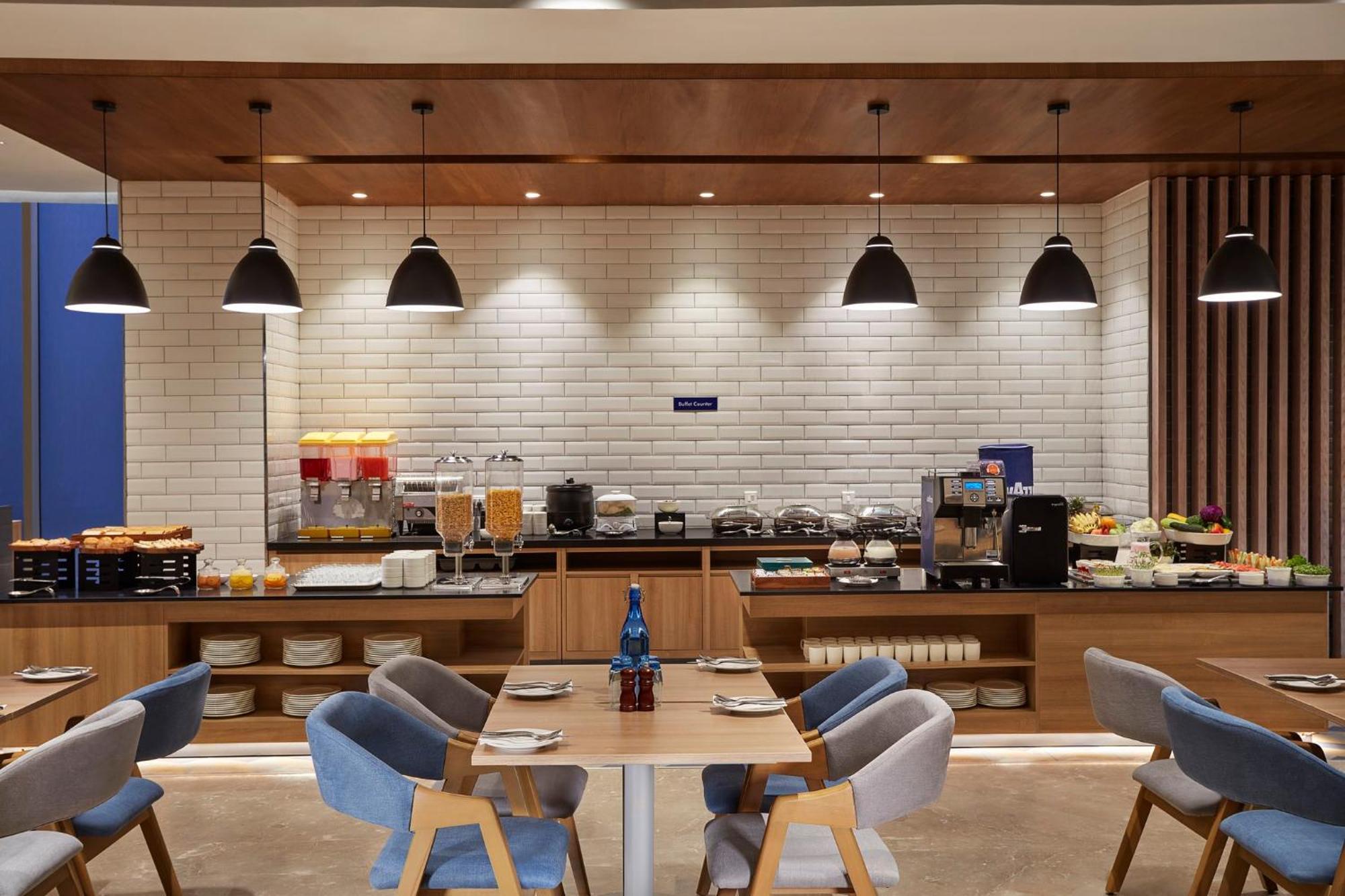 Kammasandra Holiday Inn Express Bengaluru Bommasandra By Ihg מראה חיצוני תמונה
