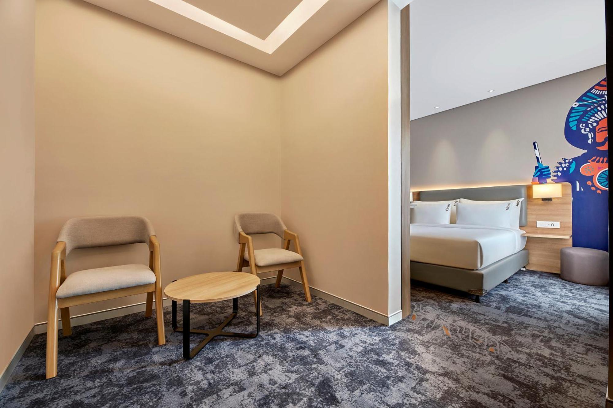 Kammasandra Holiday Inn Express Bengaluru Bommasandra By Ihg מראה חיצוני תמונה
